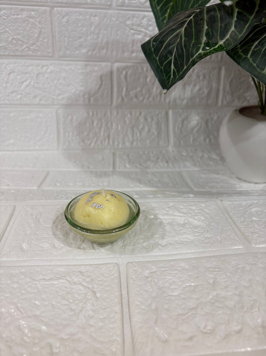 Mini rasgulla candle