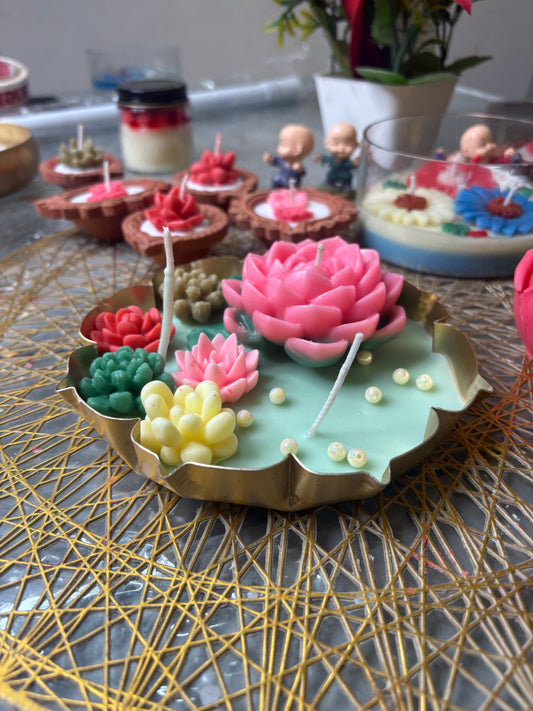 Festive Lotus Urli Candle 🌺