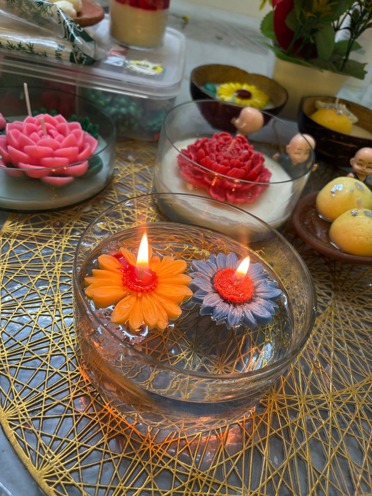 Floating Daisy Candles (Set of 2)
